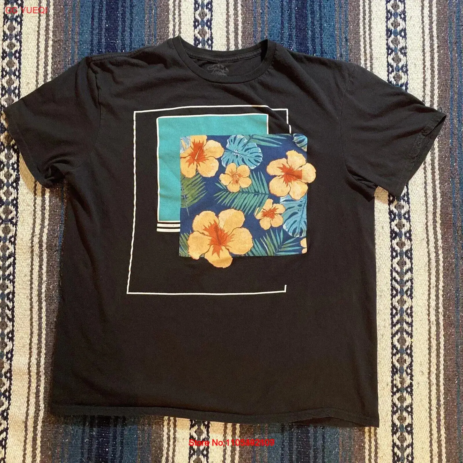 Vintage Hawaiian Floral Shirt - T-shirt Call Your Mother con Stampa