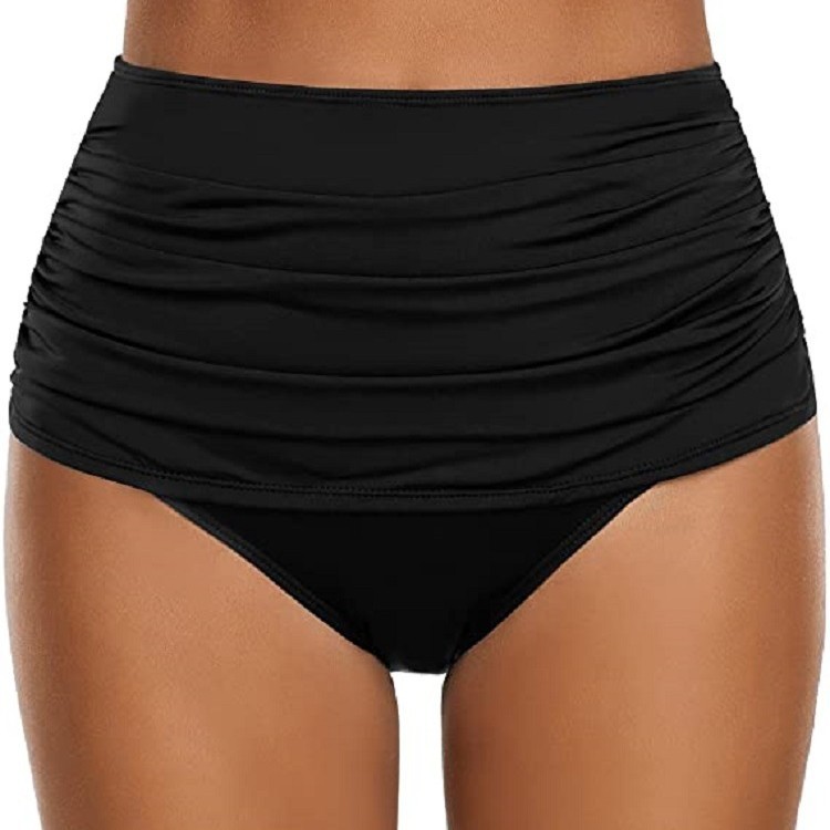 Costumi da bagno da donna: Pan - Shorts recensione e prezzo