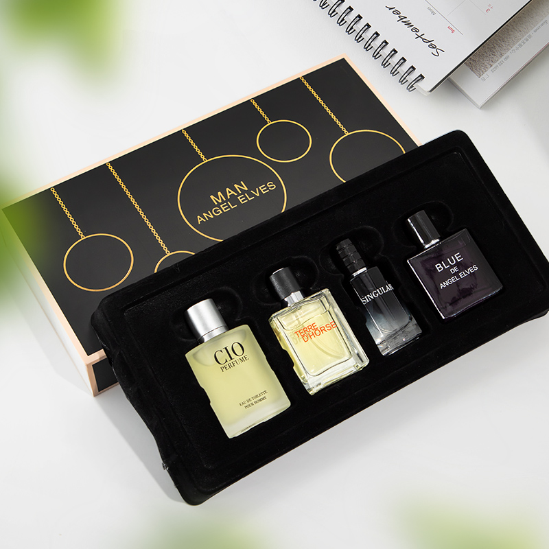 JEAN MISS Set di Profumi da Uo - Jeans recensione e prezzo